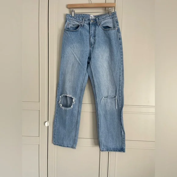 Princess Polly Holland Ripped High Rise Jeans - Picture 3 of 11